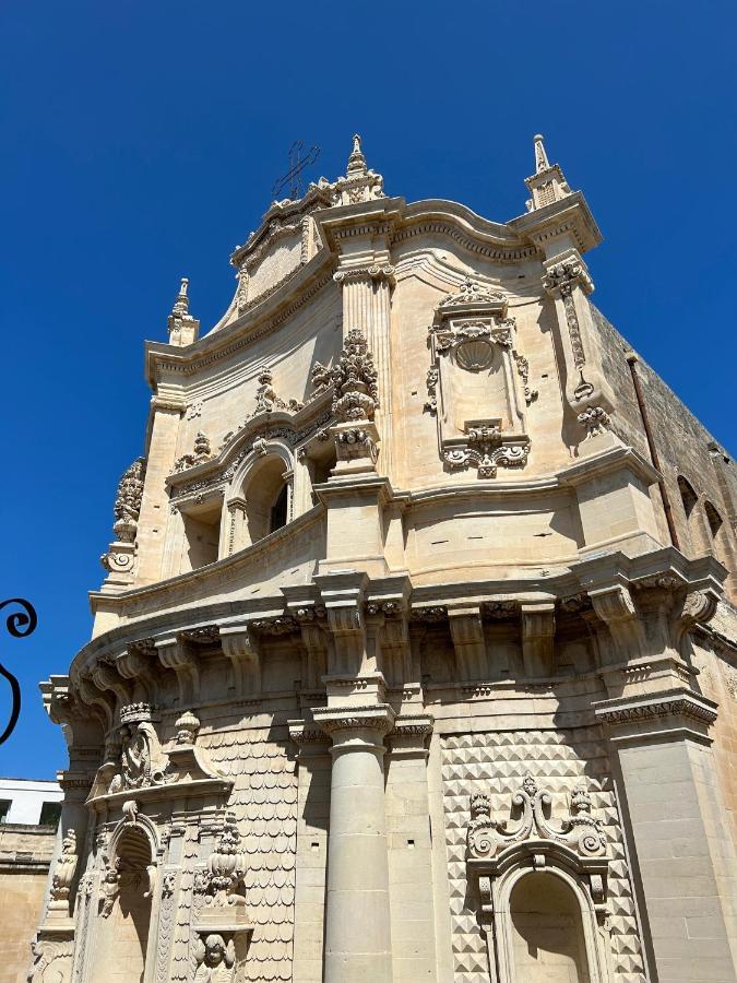 Roiss Haus Suites Lecce Esterno foto