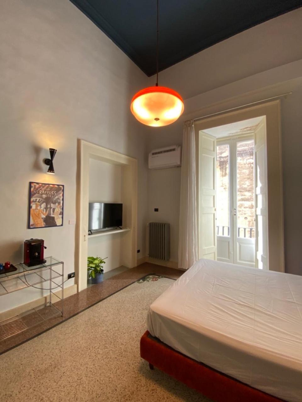 Roiss Haus Suites Lecce Esterno foto