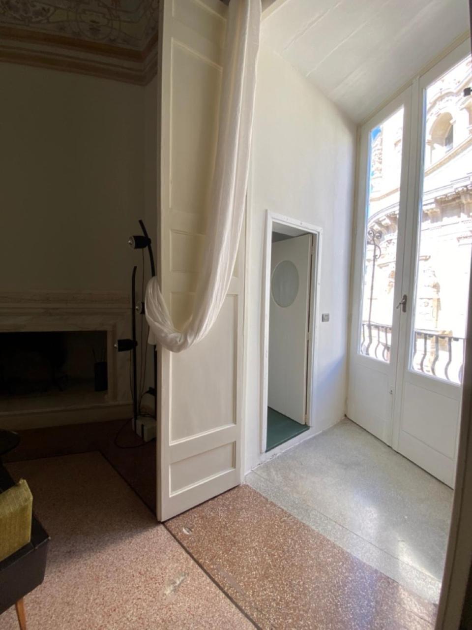 Roiss Haus Suites Lecce Esterno foto