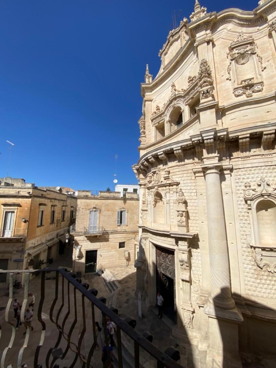 Roiss Haus Suites Lecce Esterno foto