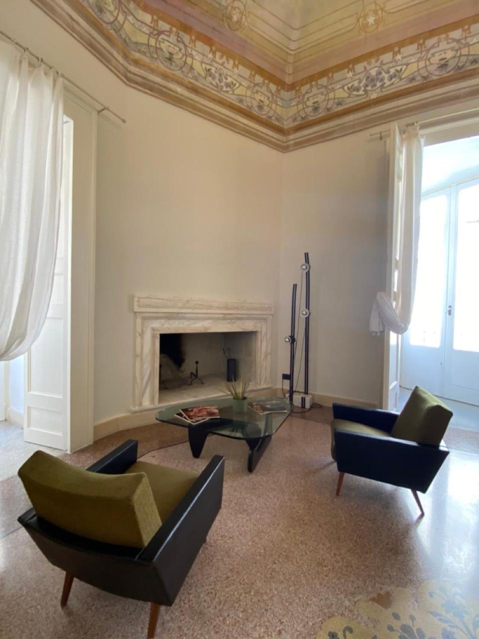 Roiss Haus Suites Lecce Esterno foto